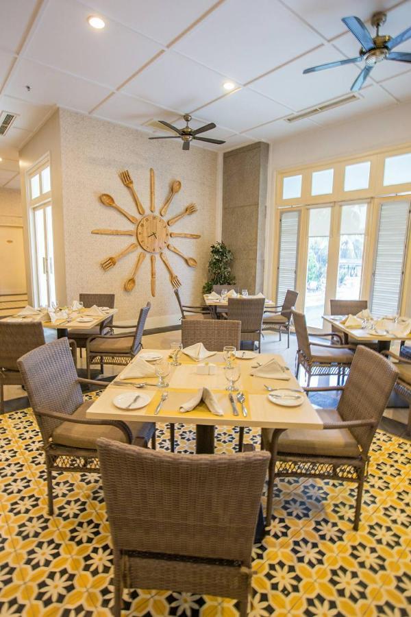 Emerald Garden International Hotel Медан Екстериор снимка